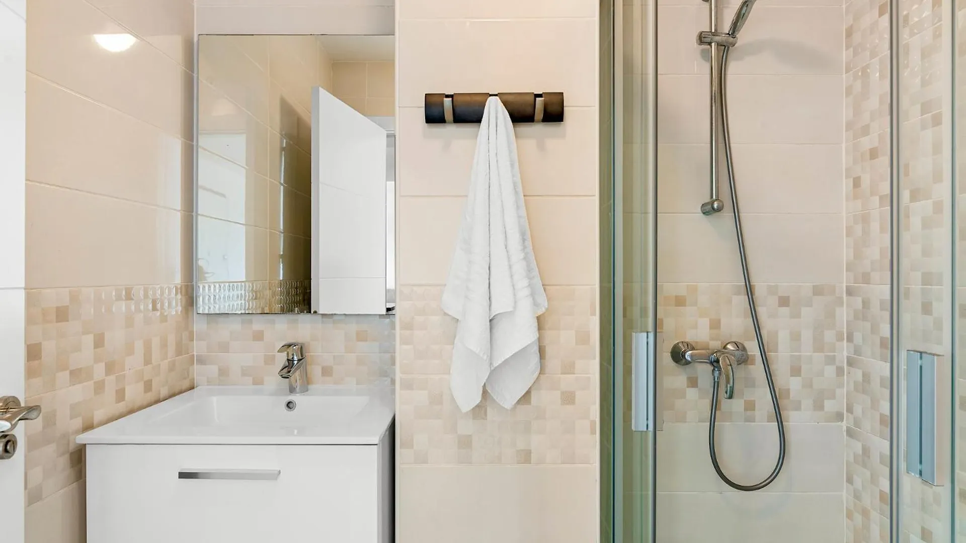 אל מדאנו Medano4You Strelitzia Penthouse 0*, אל מדאנו
