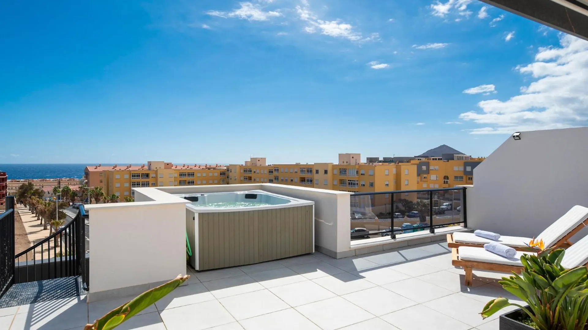 דירה אל מדאנו Medano4You Strelitzia Penthouse